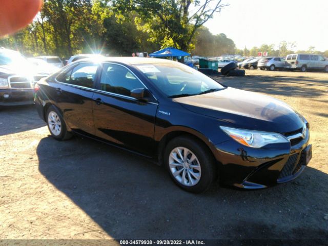 Toyota Camry hybrid (2015)