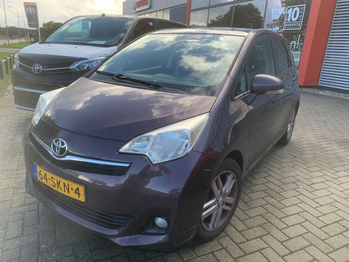 Toyota Verso-s (2011)