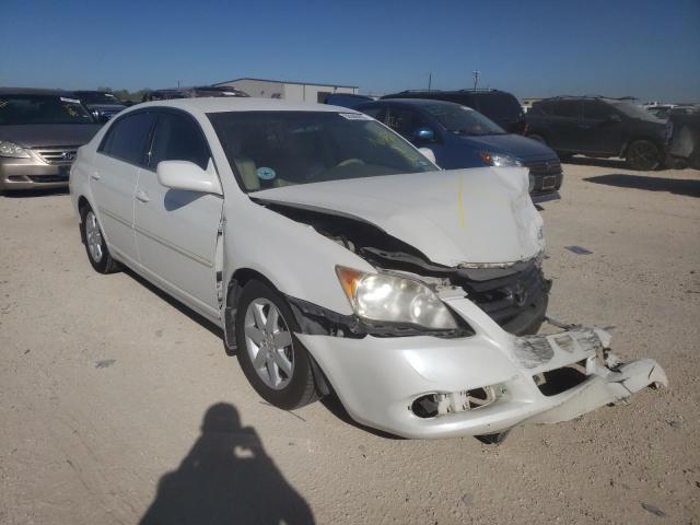 Toyota Avalon xl (2010)