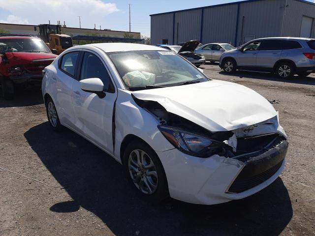 Toyota Scion ia (2016)