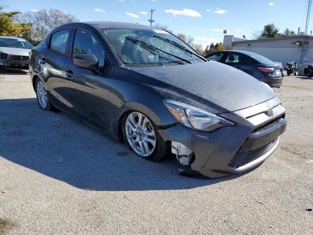 Toyota Scion ia (2016)