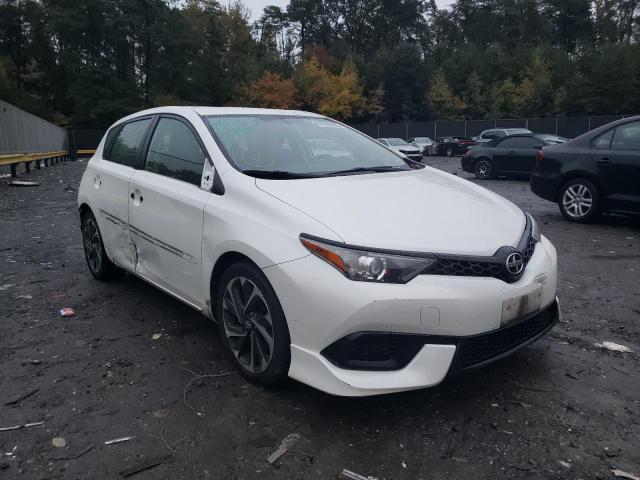 Toyota Scion im (2016)