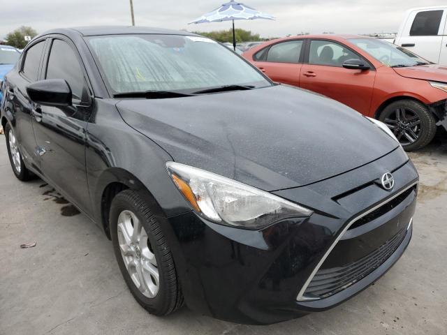 Toyota Scion ia (2016)