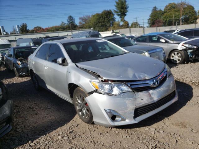 Toyota Camry hybr (2013)
