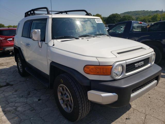 Toyota Fj cruiser (2012)
