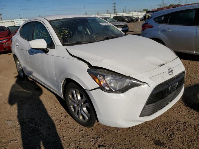 Toyota Scion ia (2016)
