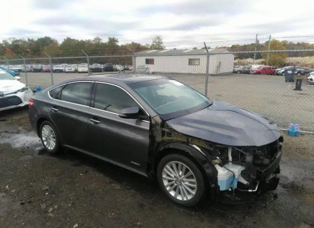 Toyota Avalon hybrid (2014)