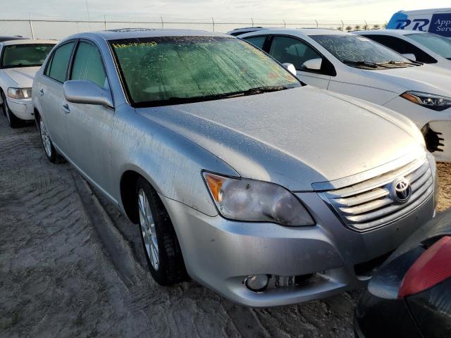 Toyota Avalon xl (2010)