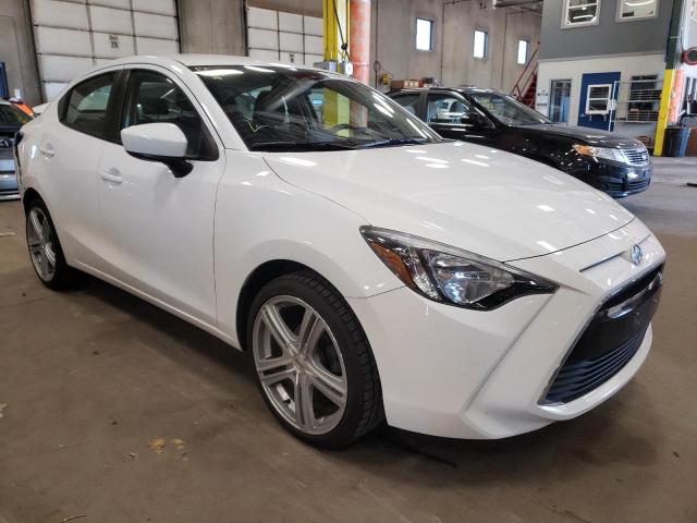Toyota Scion ia (2016)