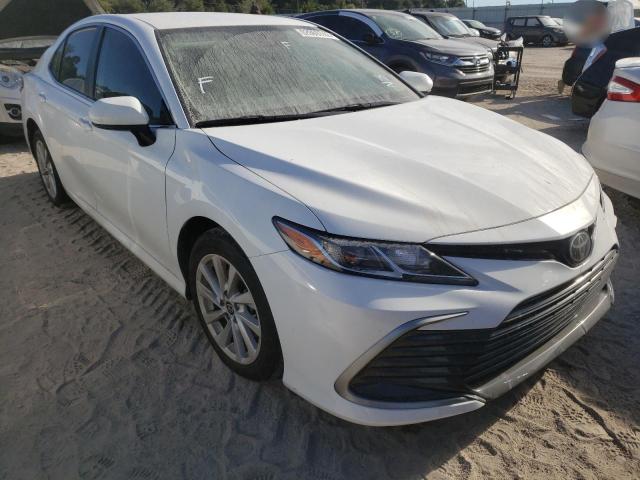 Toyota Camery (2022)