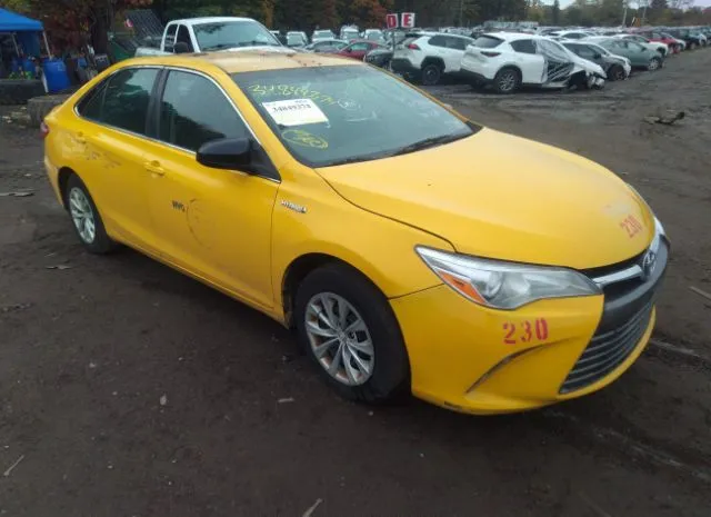 Toyota Camry hybrid (2015)