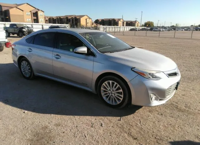 Toyota Avalon hybrid (2013)