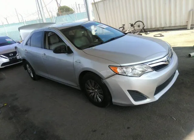 Toyota Camry hybrid (2012)