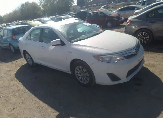 Toyota Camry hybrid (2013)