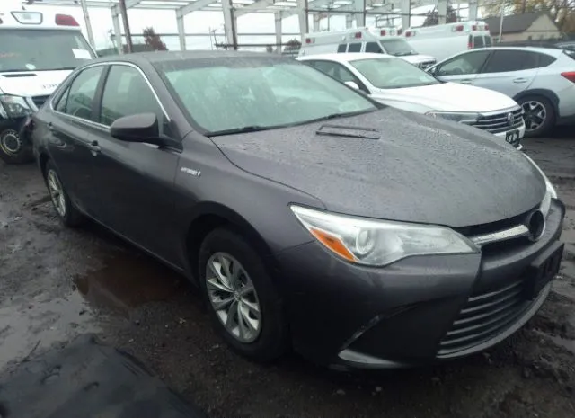 Toyota Camry hybrid (2015)