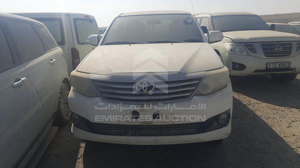 Toyota Fortuner (2012)