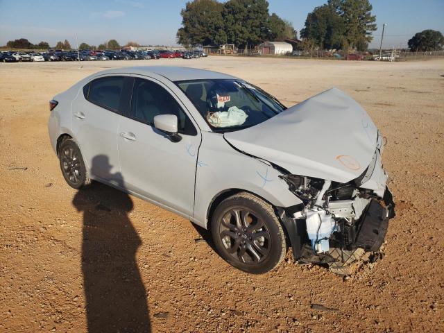 Toyota Yaris l (2020)