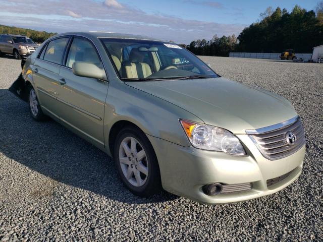 Toyota Avalon xl (2010)