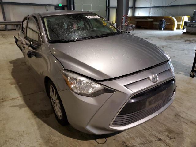 Toyota Scion ia (2016)