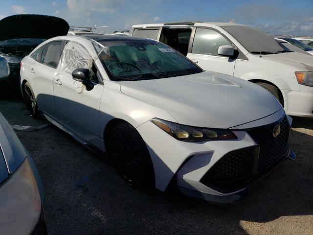 Toyota Avalon trd (2021)
