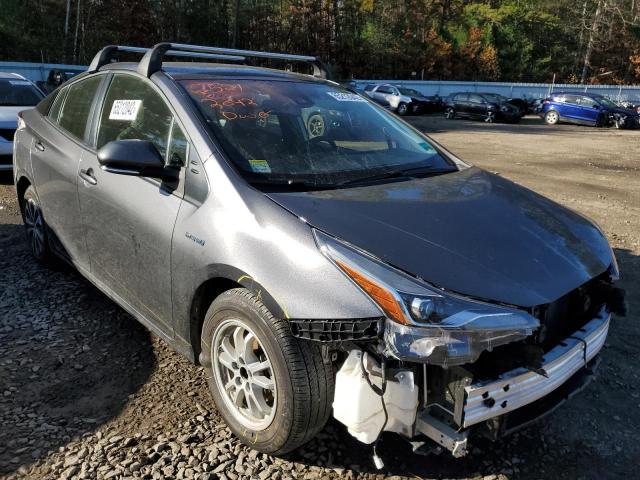Toyota Prius le (2021)