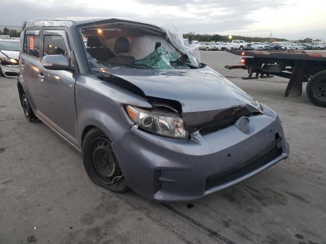 Toyota Scion xb (2012)