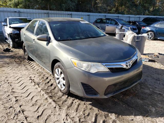 Toyota Camry le a (2012)