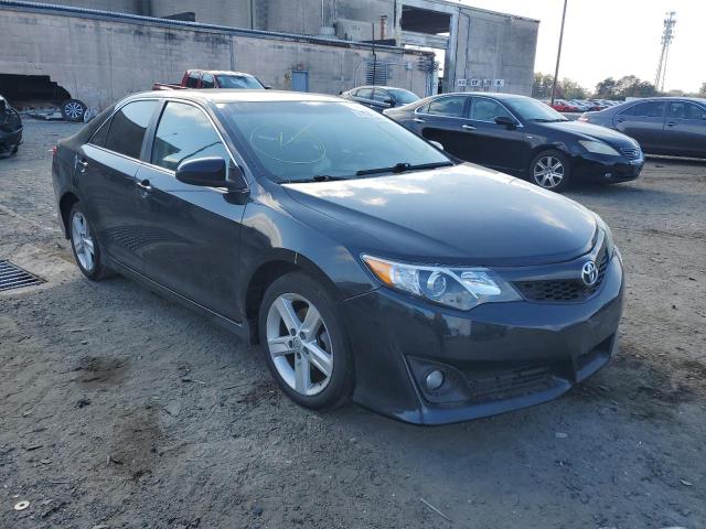 Toyota Camry l-se (2013)
