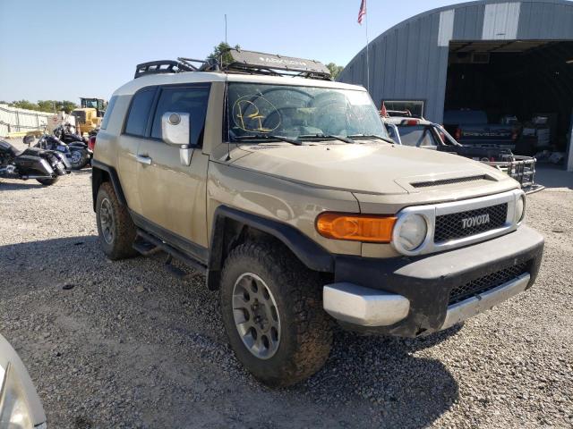 Toyota Fj cruiser (2012)