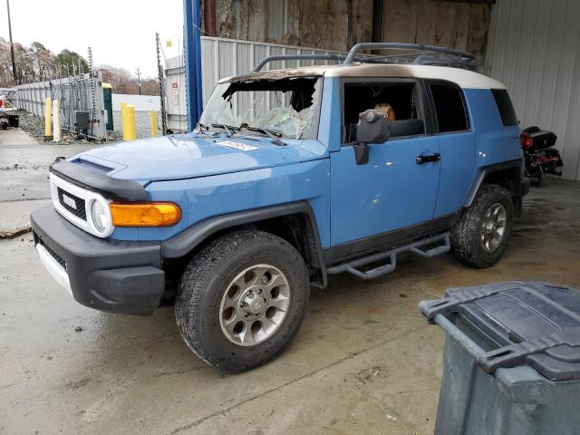Toyota Fj cruiser (2013)