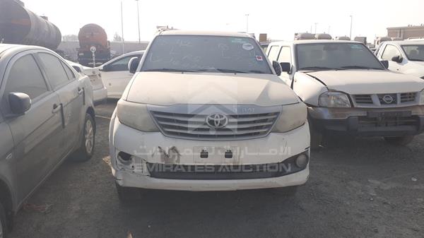 Toyota Fortuner (2012)