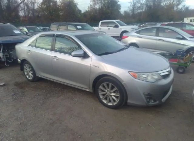 Toyota Camry hybrid (2012)