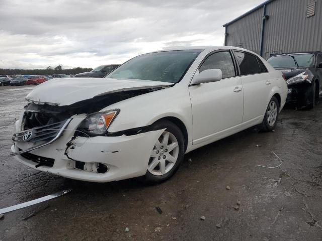 Toyota Avalon xl (2010)