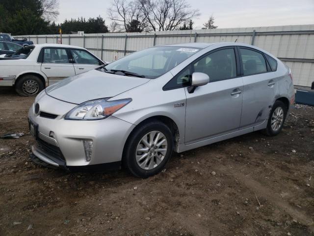 Toyota Prius plug (2012)