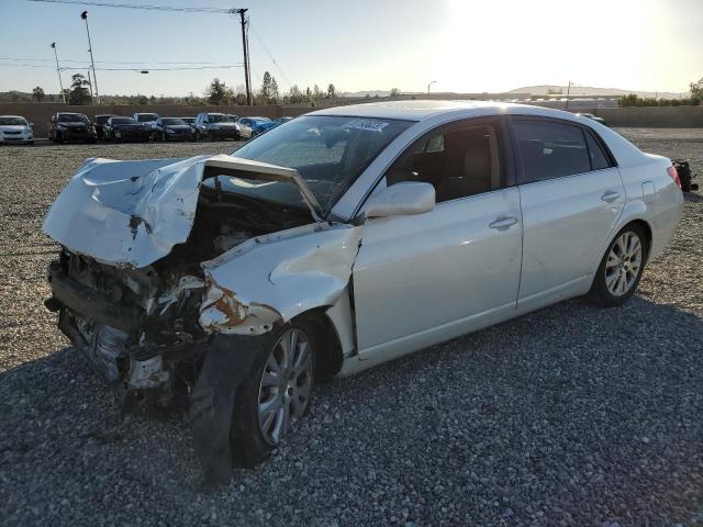 Toyota Avalon xl (2010)