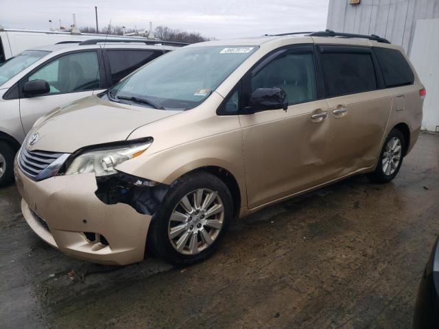 Toyota Sienna xle (2013)