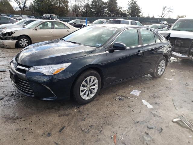 Toyota Camry hybr (2015)
