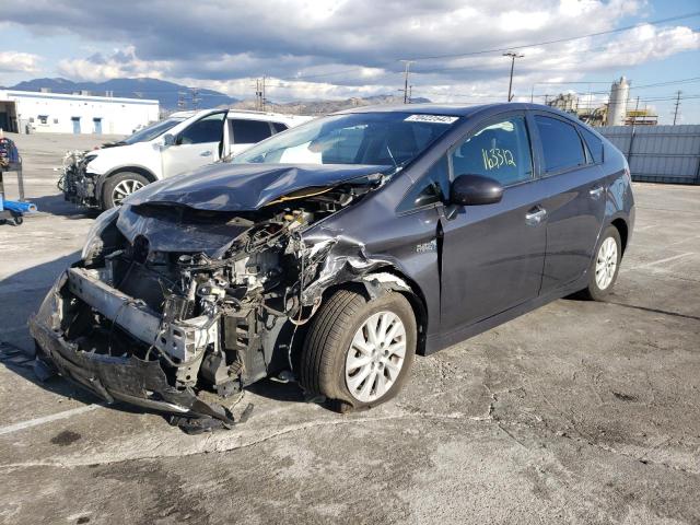 Toyota Prius plug (2014)