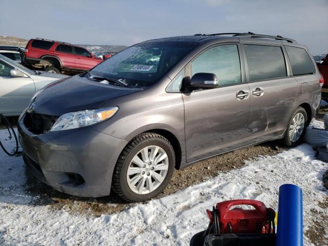 Toyota Sienna xle (2013)