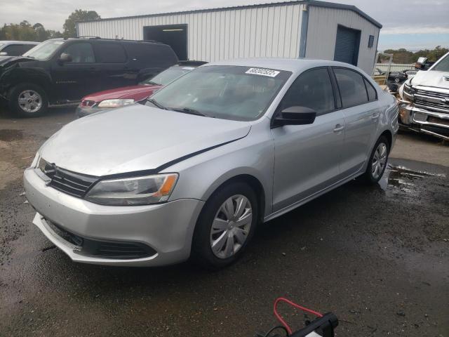 Volkswagen Jetta base (2012)