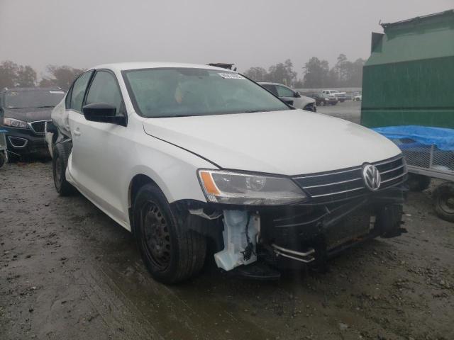 Volkswagen Jetta base (2015)