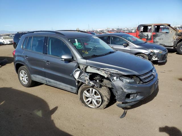 Volkswagen Tiguan s (2016)