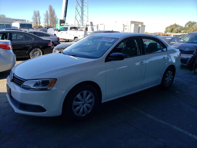 Volkswagen Jetta base (2013)