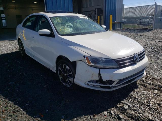 Volkswagen Jetta base (2015)