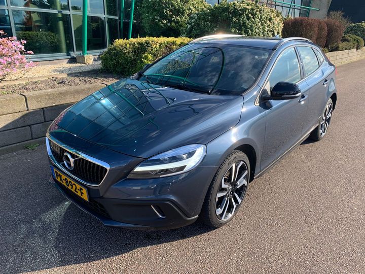 Volvo V40 cross country (2017)