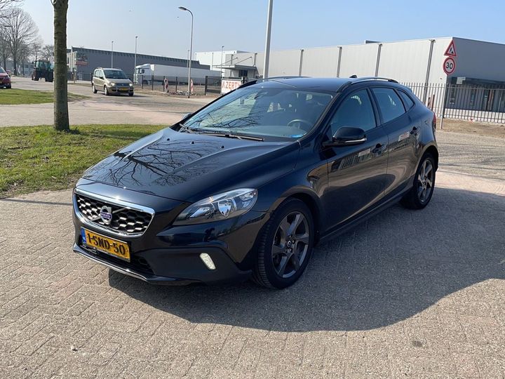 Volvo V40 cross country (2013)