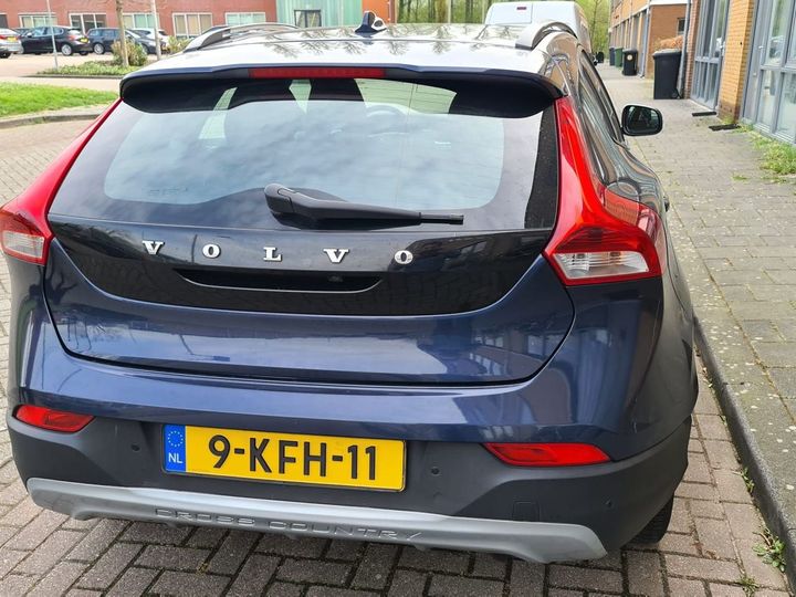 Volvo V40 cross country (2013)