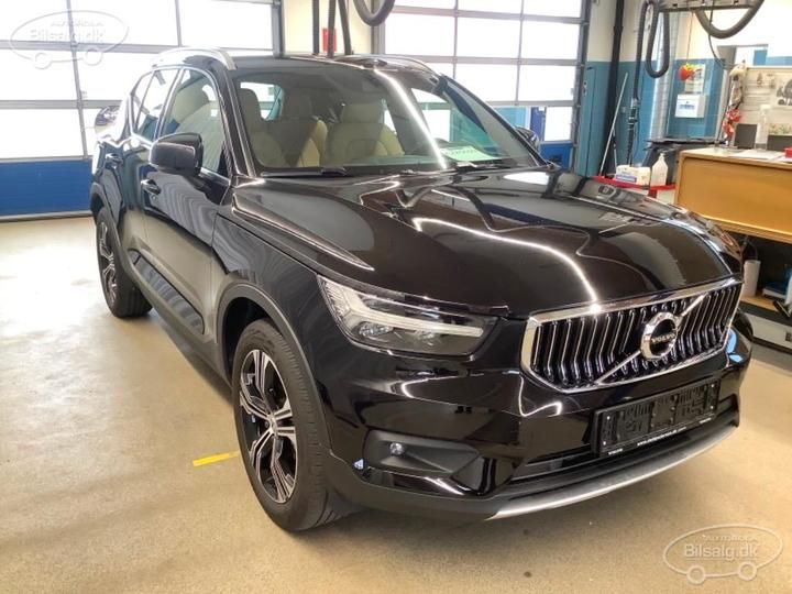 Volvo Xc40 suv (2021)