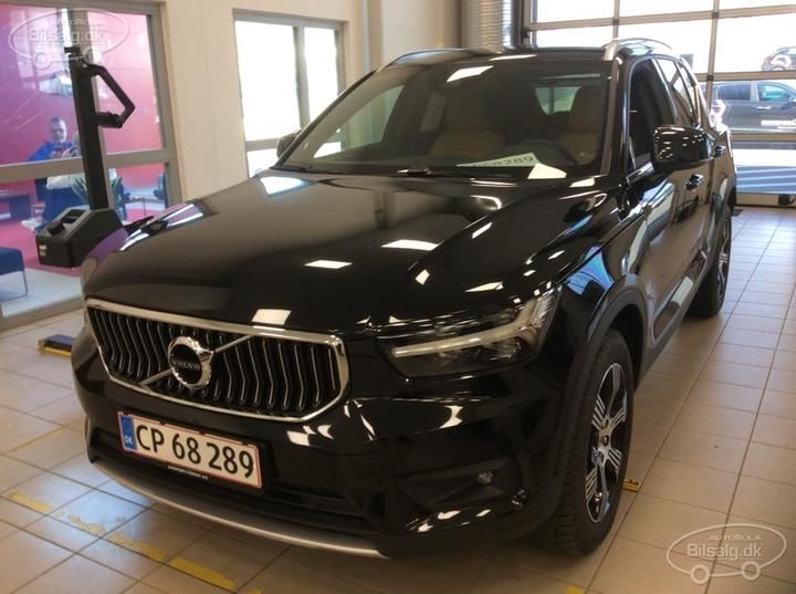 Volvo Xc40 suv (2020)
