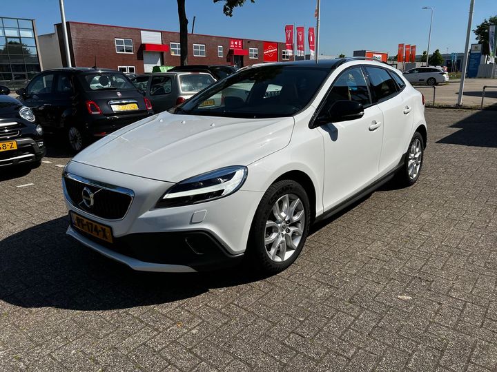 Volvo V40 cross country (2017)